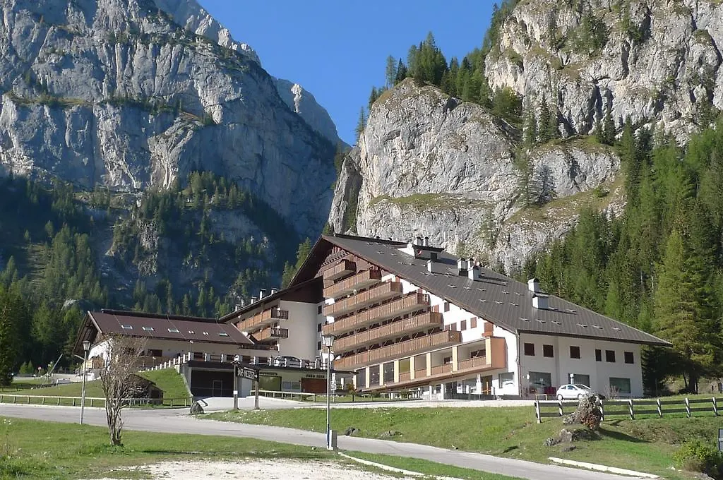 דירה רוקה פייטורה Dolomitissime Holiday Homes Marmolada